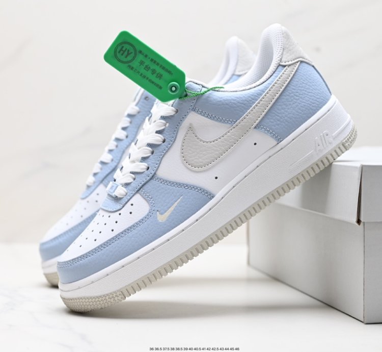 180 Nike Air Force 1 Low 07 Hf0022-400 - 242