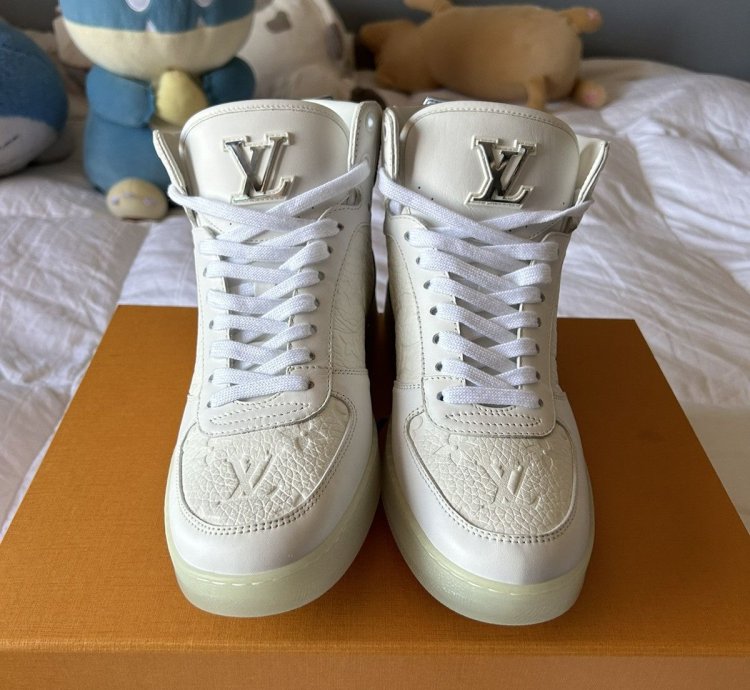 Louis Vuitton Rivoli High Top Sneaker