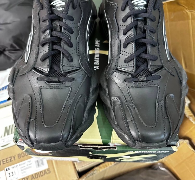 Balenciaga Monday Shoe black