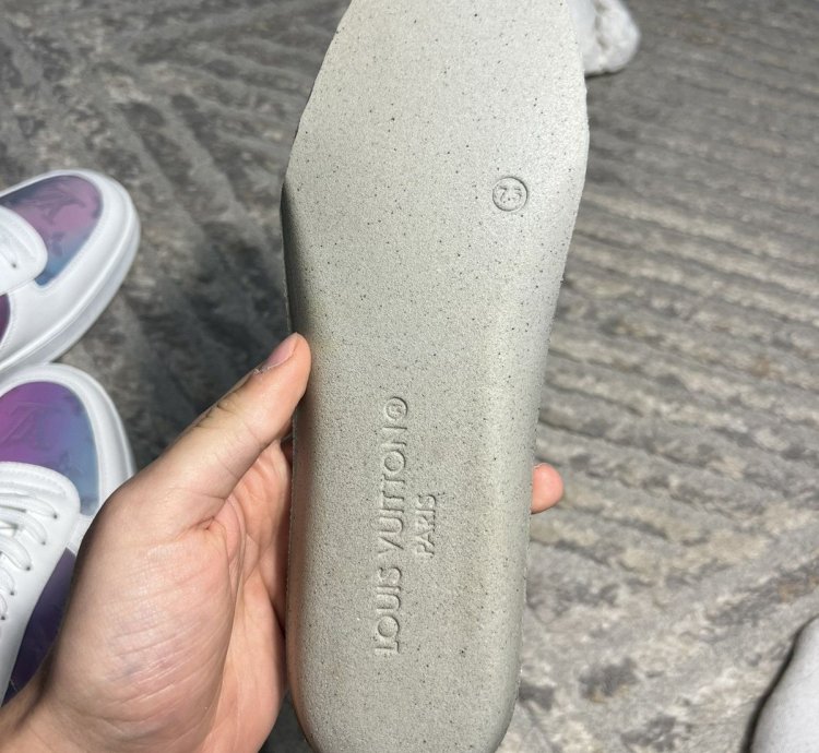 Louis Vuitton Rivoli Sneaker