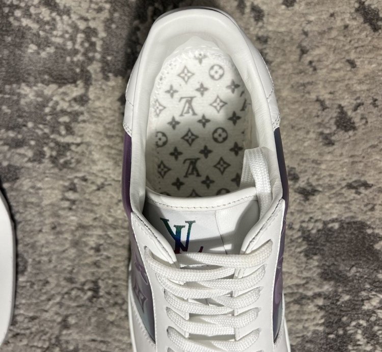 Louis Vuitton Rivoli Sneaker
