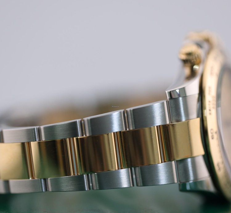 Rolex Daytona 2023 Daytona Stainless Steel And Yellow Gold Champagne Dial 116503