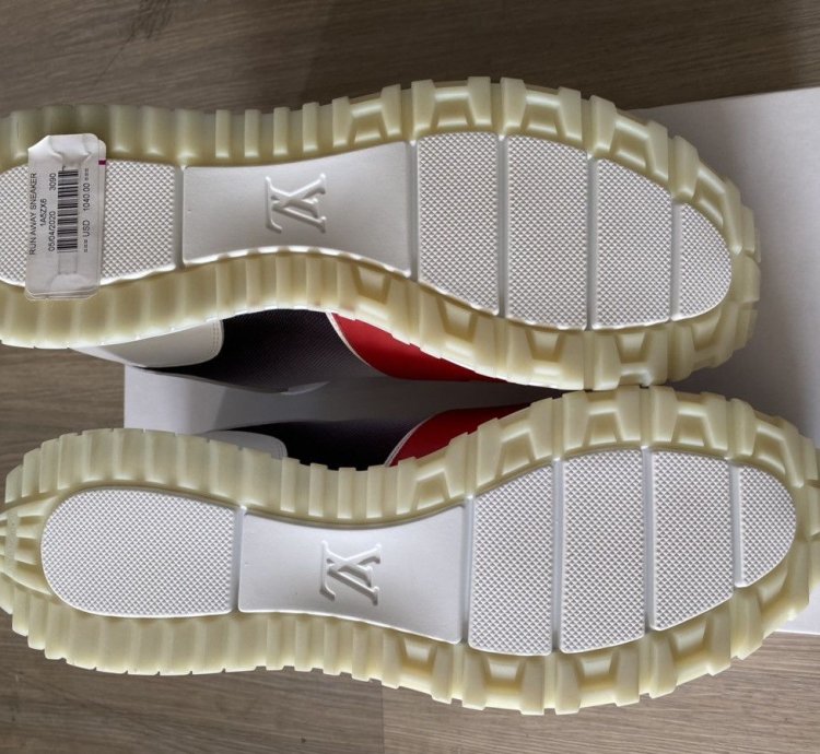 Louis Vuitton Run Away Sneaker