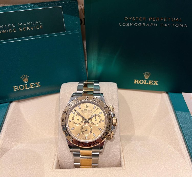 Rolex Daytona Champagne Dial Yellow Gold Steel