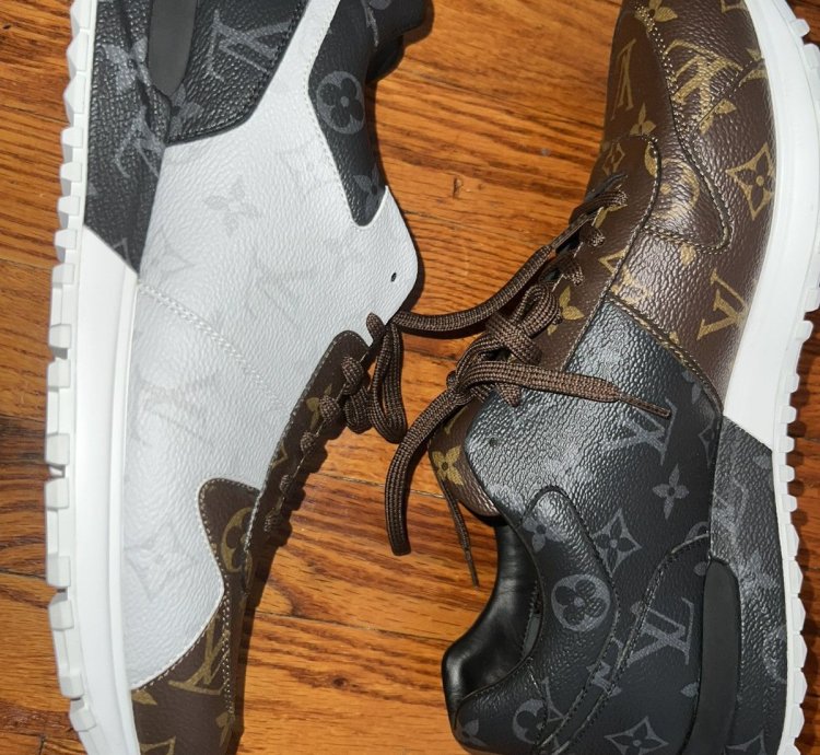 Louis Vuitton Run Away Tri-color