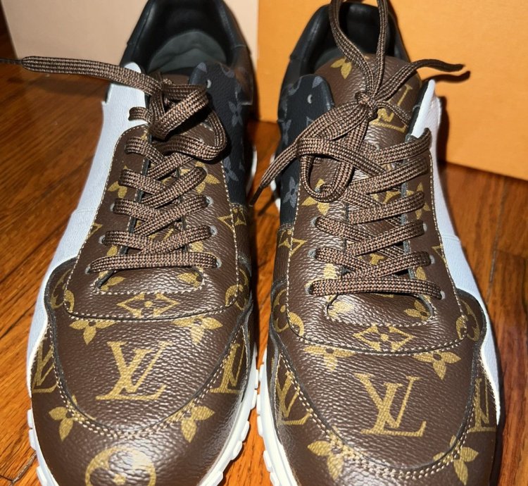 Louis Vuitton Run Away Tri-color