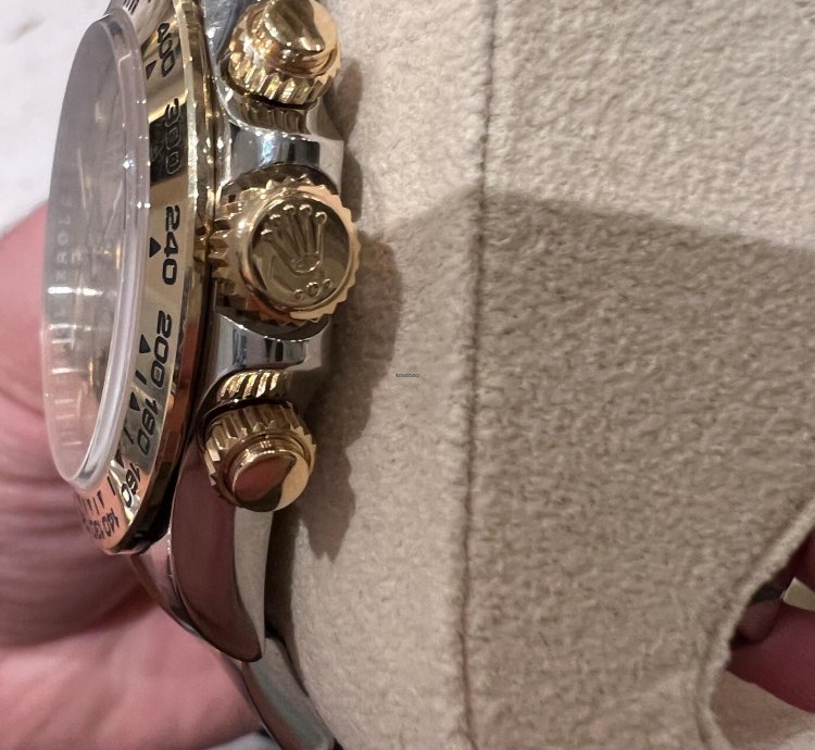 Rolex Daytona Champagne Dial Yellow Gold Steel