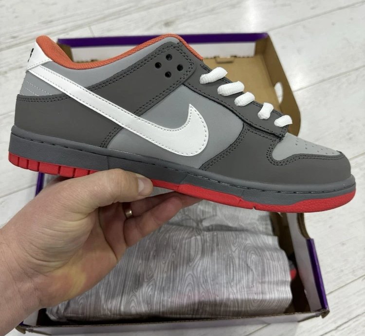 Nike Sb Dunk Low Staple Nyc Pigeon