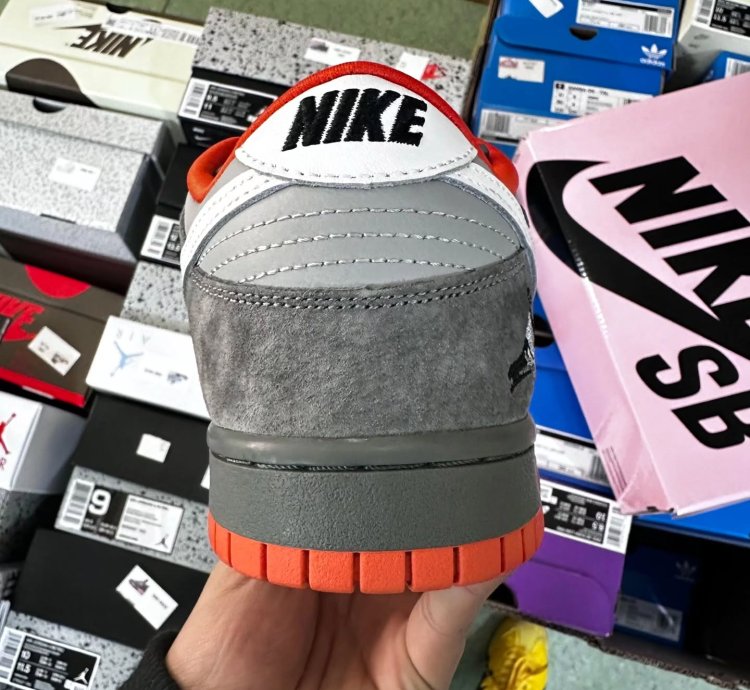 Nike Sb Dunk Low Staple Nyc Pigeon
