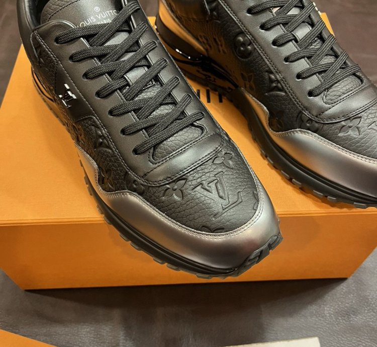 Louis Vuitton Runaway Sneaker Size 10 5 11-11 5