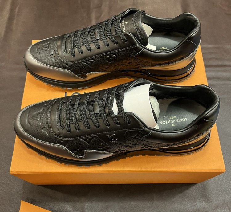 Louis Vuitton Runaway Sneaker Size 10 5 11-11 5