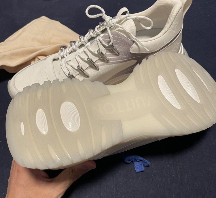 Louis Vuitton Runaway Sneakers