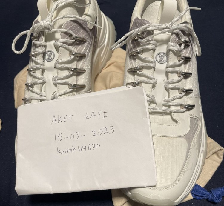 Louis Vuitton Runaway Sneakers