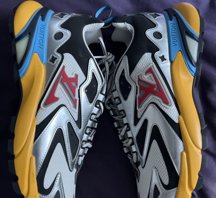 Louis Vuitton Runner
