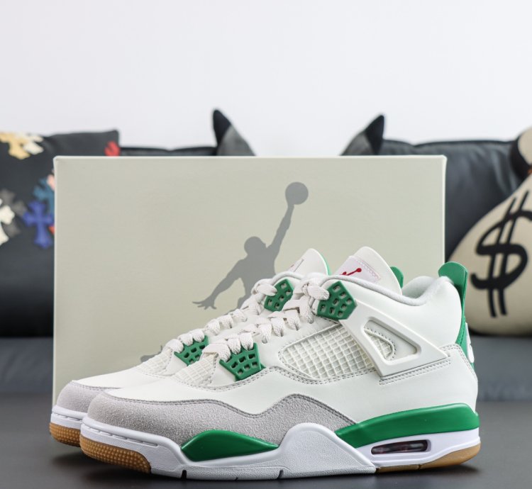 Nike Sb X Nike Air Jordan 4 Pine Green Dr5415-103