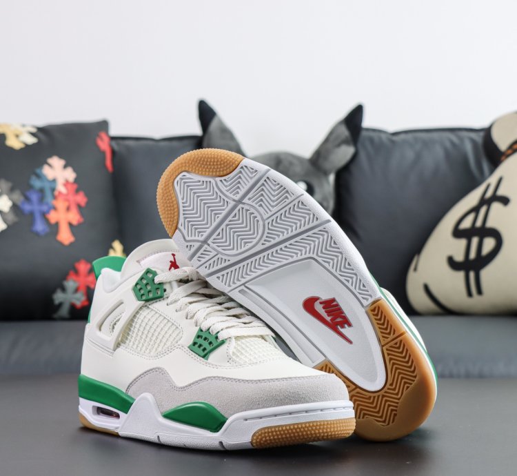 Nike Sb X Nike Air Jordan 4 Pine Green Dr5415-103