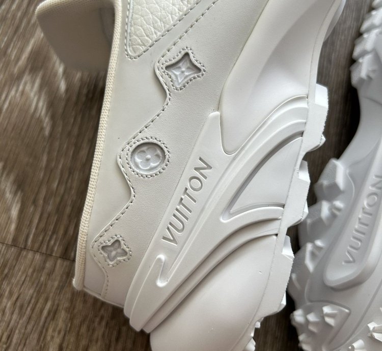 Louis Vuitton Runner Tactic Sneaker Mule