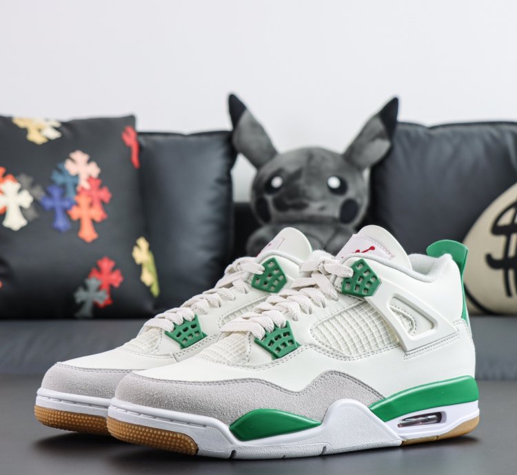 Nike Sb X Nike Air Jordan 4 Pine Green Dr5415-103