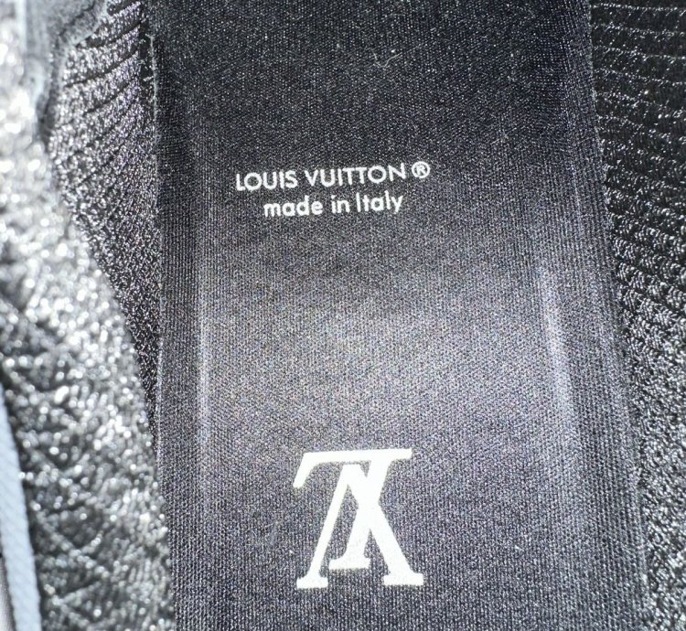 Louis Vuitton Runner Tatic black Us12 Eu45