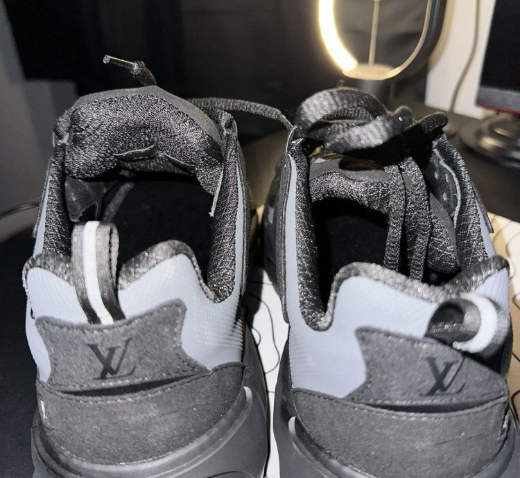 Louis Vuitton Runner Tatic black Us12 Eu45