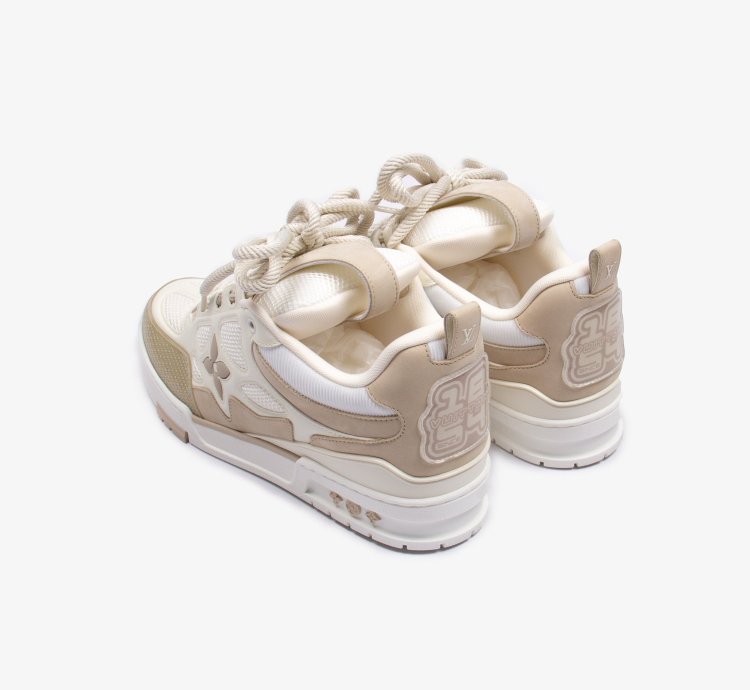 Louis Vuitton Sakte Sneaker Beige