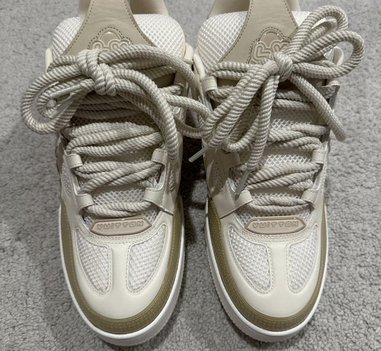 Louis Vuitton Skate Beige White