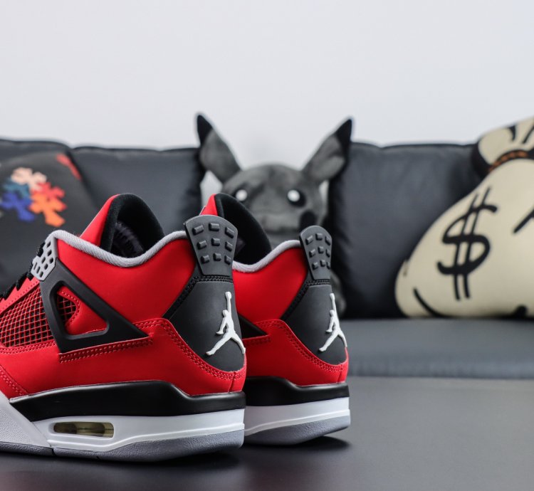 Nike Air Jordan 4 Retro Toro Bravo 308497-603