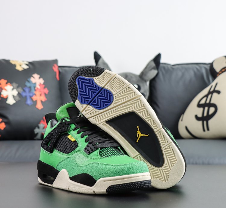 Nike Air Jordan 4 Manila
