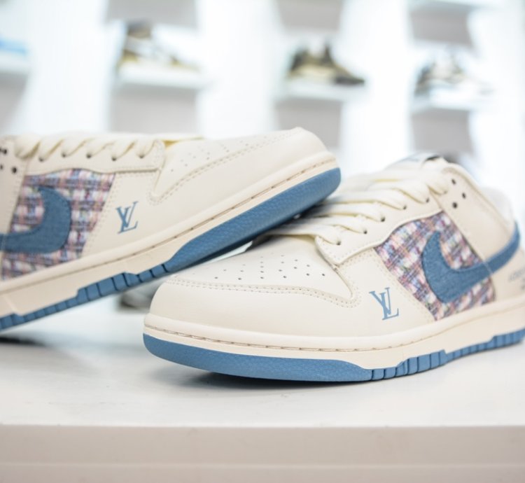 280 Lv X Nike Dunk Low This Model Advocates Breaking The Traditional Industrial 3431d