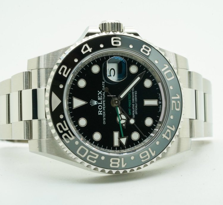 Rolex Gmt-master Ii 126710grnr 126710grnr 40mm Oyster Black Dial Grey Black Bezel Bruce Wayne