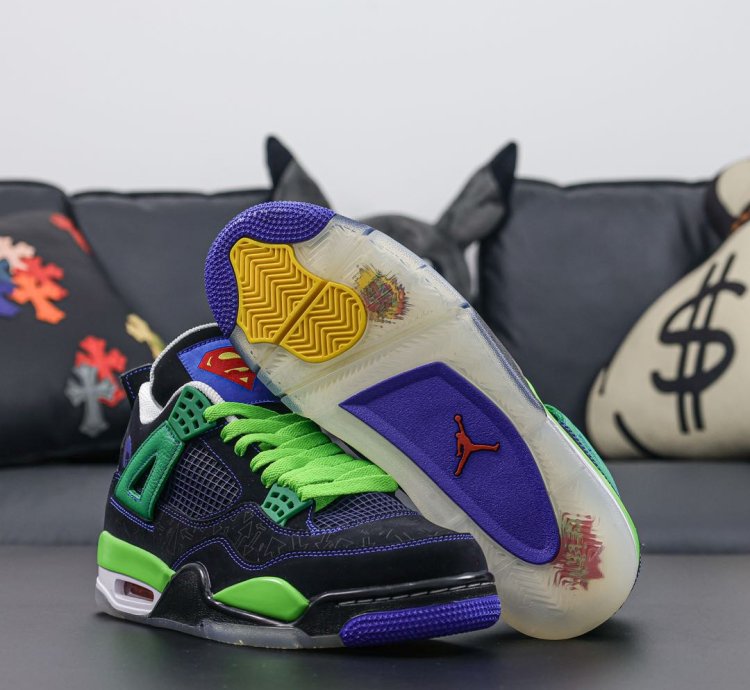 Nike Air Jordan 4 Retro 308497-015