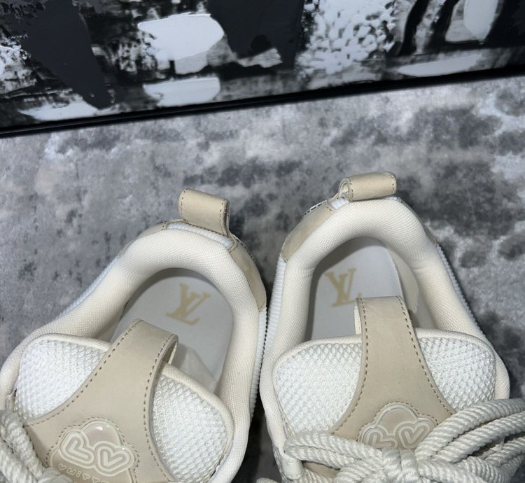 Louis Vuitton Skate Sneakers Lv11 Us13