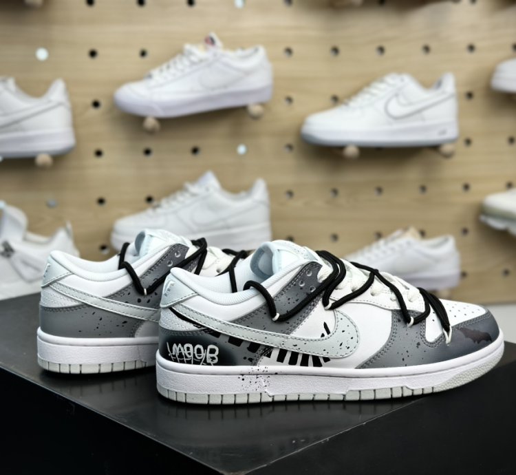 300 Mens And Womens Shoes Diy p24 Nike Sb Dunk Low Ink Graffit 213e
