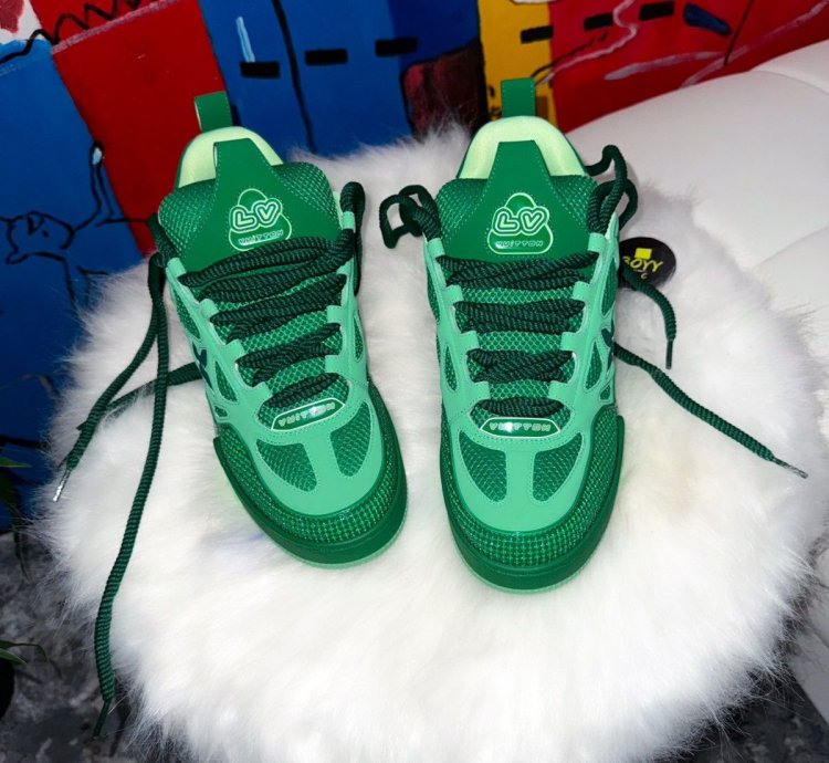 Louis Vuitton Skate Sneakers Lv7 5 Us9 5