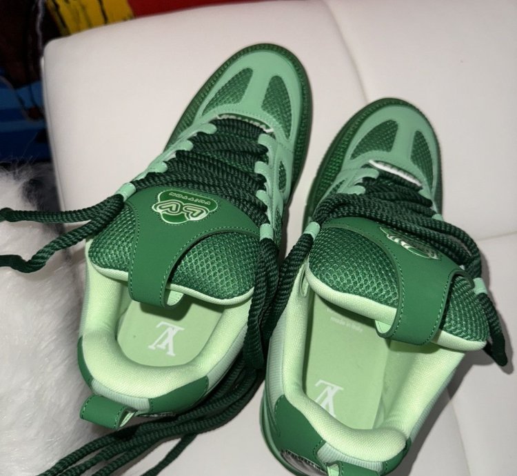 Louis Vuitton Skate Sneakers Lv7 5 Us9 5