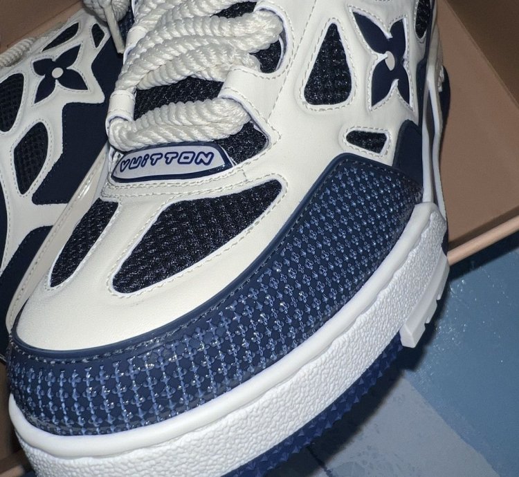 Louis Vuitton Skate Trainers Lv7 Us9-9 5