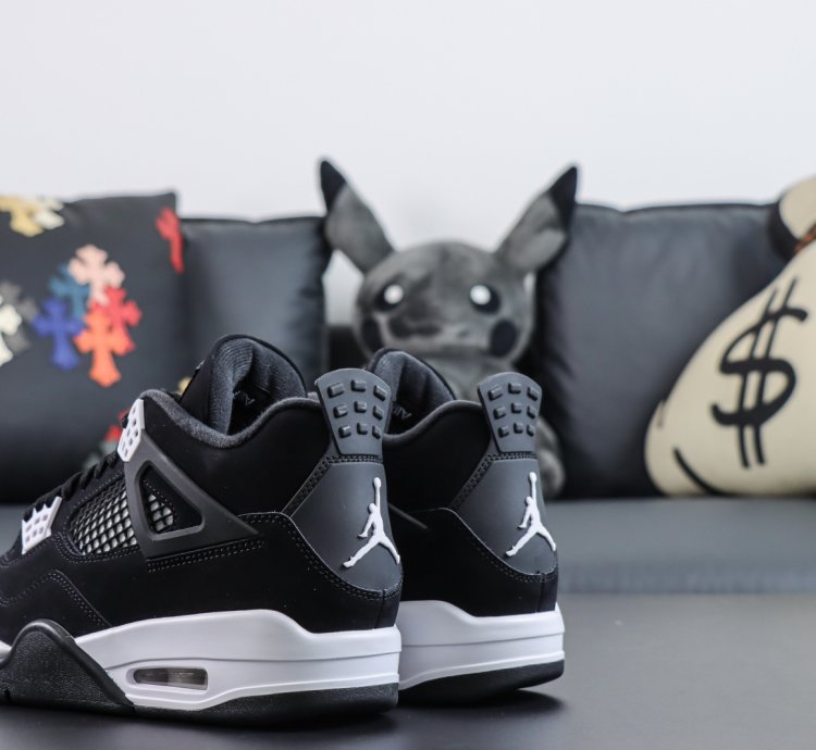 Nike Air Jordan 4 Retro White Thunder Fq8138-001