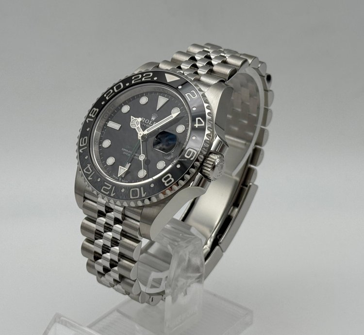 Rolex Gmt-master Ii 126710grnr Jubilee Neu