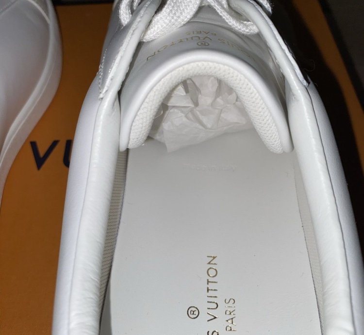 Louis Vuitton Sneaker