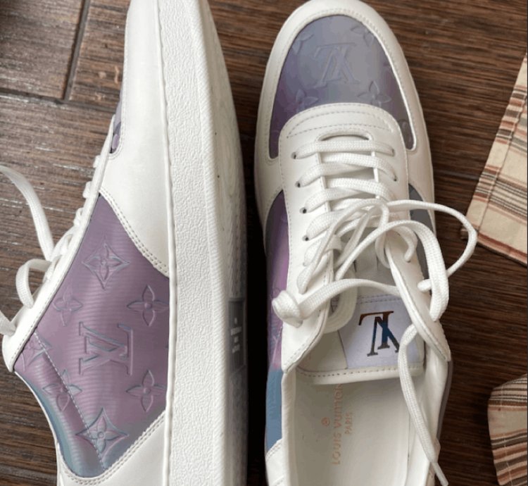 Louis Vuitton Sneakers