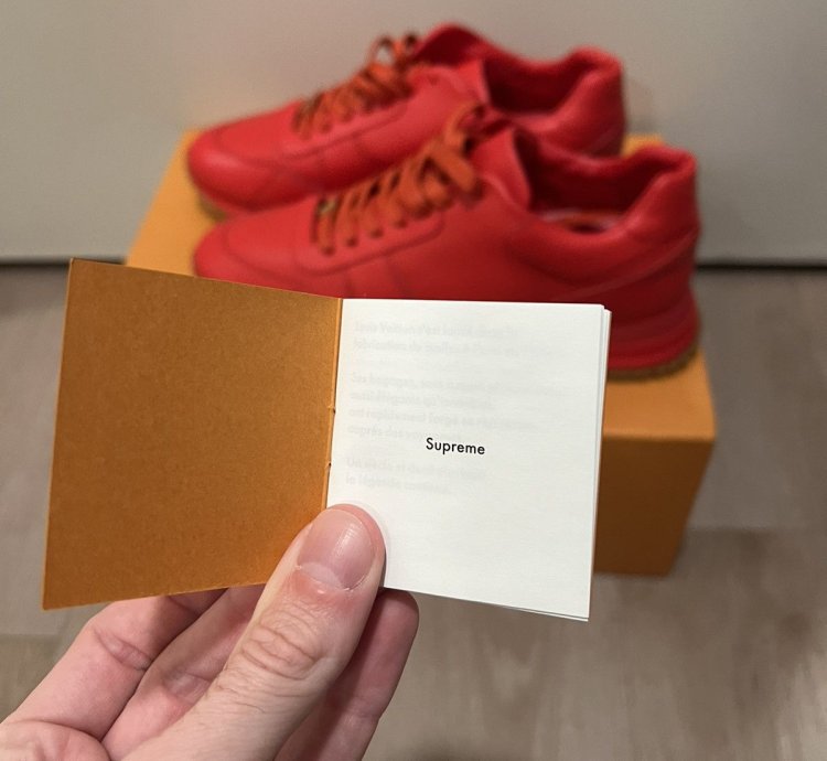 Louis Vuitton Supreme Run Away Sneakers