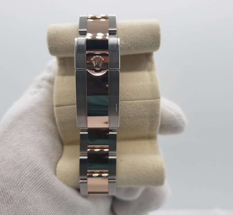 Rolex Gmt-master Ii 126711chnr Rootbeer
