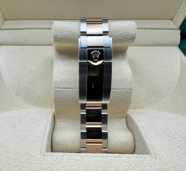 Rolex Gmt-master Ii 126711chnr Rootbeer 2025 New