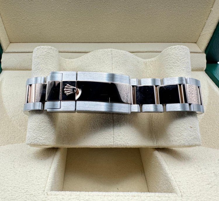 Rolex Gmt-master Ii 126711chnr Rootbeer 2025 New