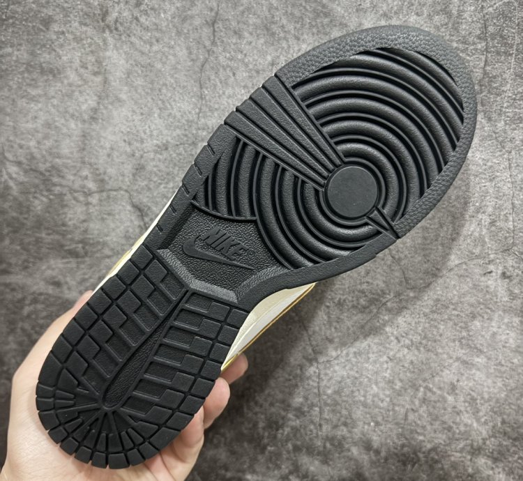 220 Huf X Nk Sb Dunk Low San Francisco Black And White