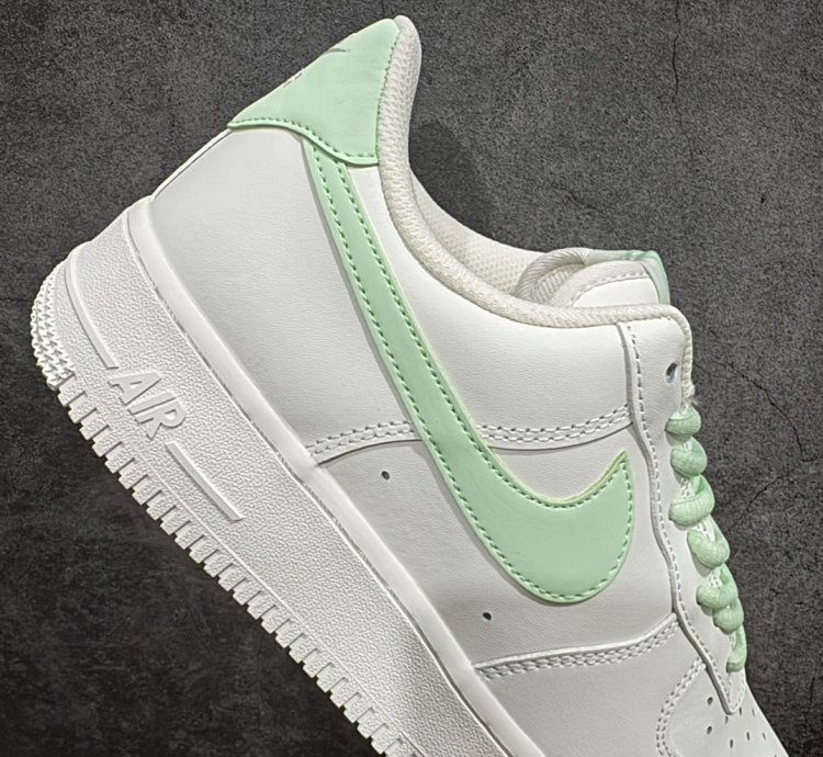 200 Xiaohongshu Hot Nike Air Force 1 Low 07 Grass Green Color Matching Low-top 34fd3