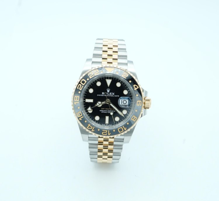 Rolex Gmt-master Ii 126713grnr Gmt-master Ii 40 Mm 18k Yg Black Dial Jubilee Bracelet Complete Set 2025