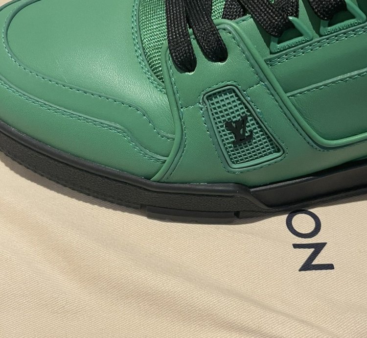 Louis Vuitton Trainer 2022 Green Black Virgil