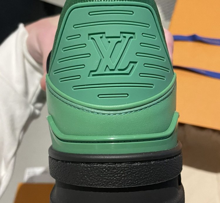 Louis Vuitton Trainer 2022 Green Black Virgil