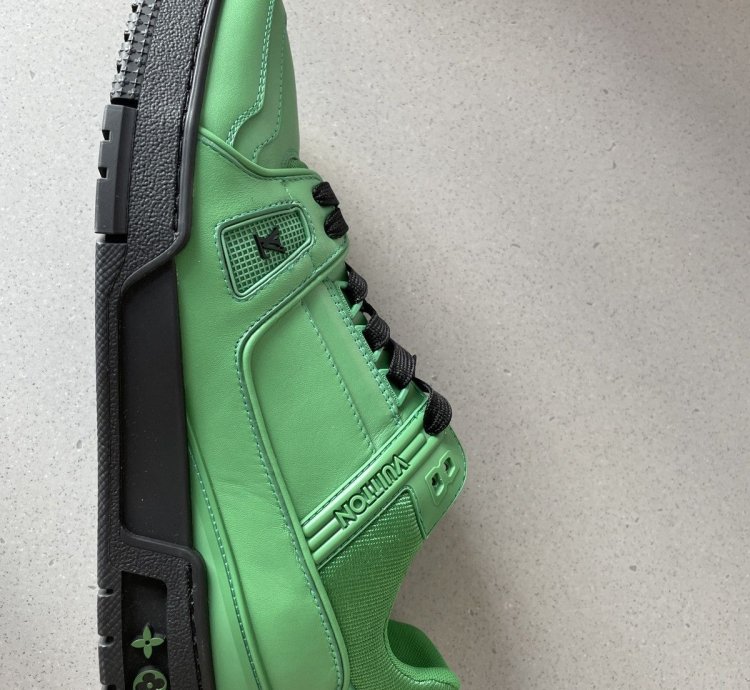 Louis Vuitton Trainer 2022 Green Black Virgil